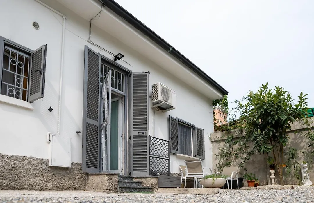 L'Arche Comfort&Relax, Sweet Home Via Eraclito-1